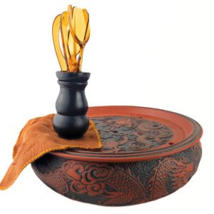 Глиняна чабань «Велич Дракона» з набором інструментів та серветкою