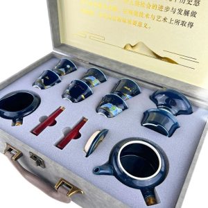 Подарунковий Чайний Набір Посуду «Сині Гори» у Кейсі