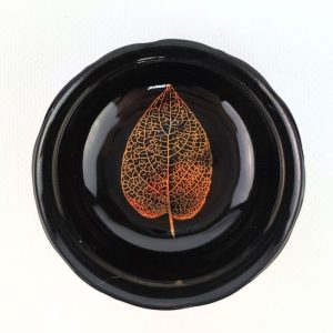 Пиала с золотым листом