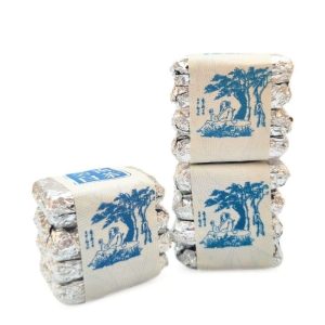 Білий чай Гун Мей 4×5 г (пресований)